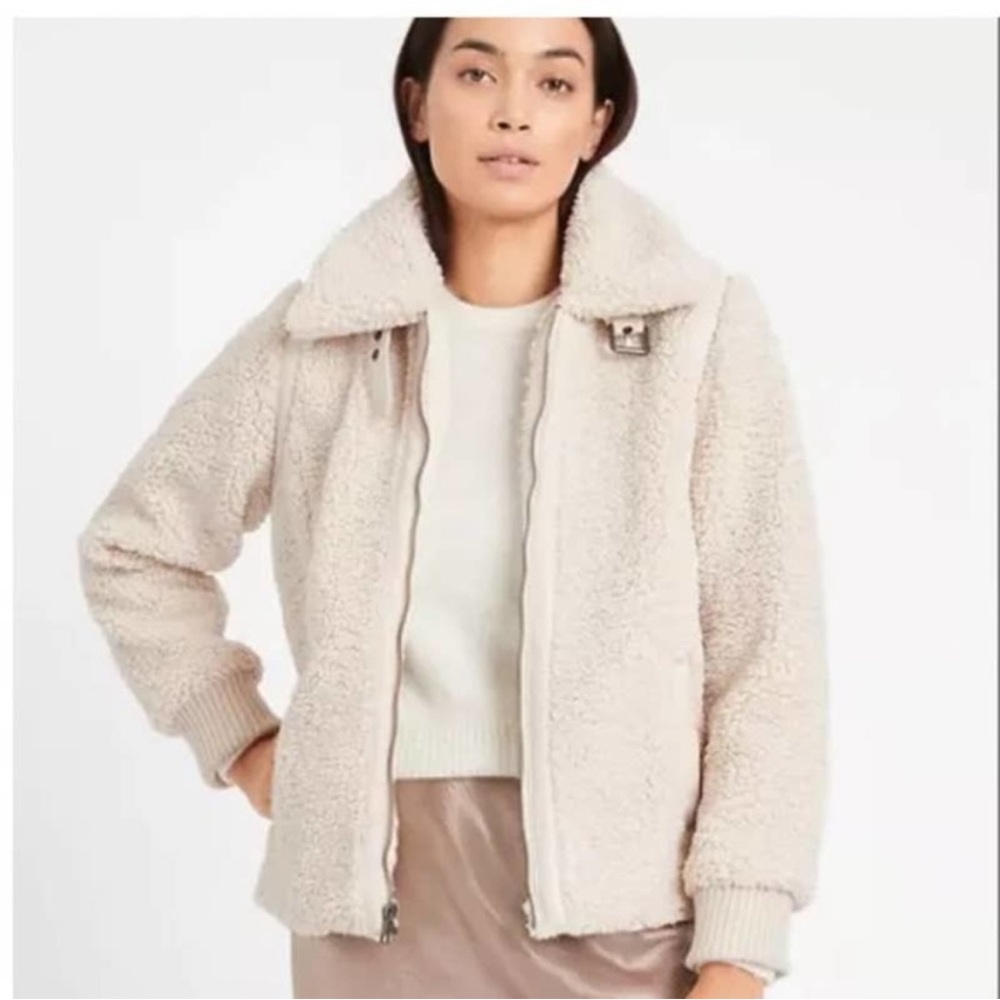 Banana Republic Sherpa Bomber Jacket in Off White, size XS